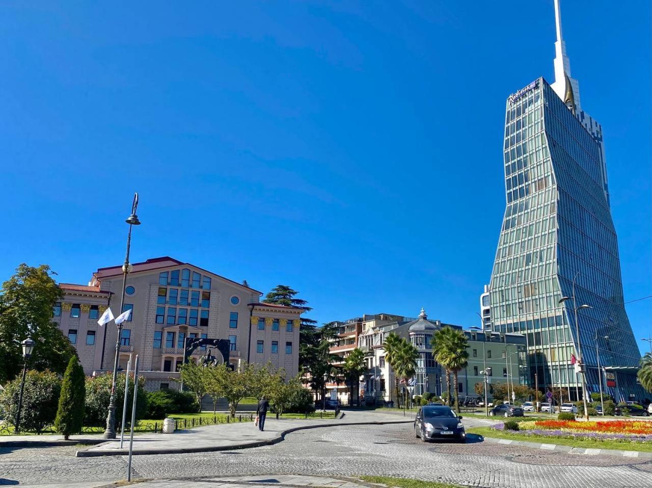 Apartments With Sea And Mountain Views, Portа Batumi Tower Экстерьер фото