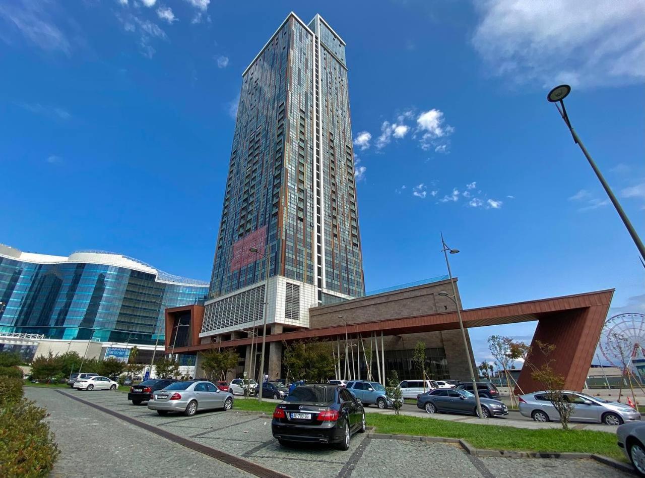 Apartments With Sea And Mountain Views, Portа Batumi Tower Экстерьер фото
